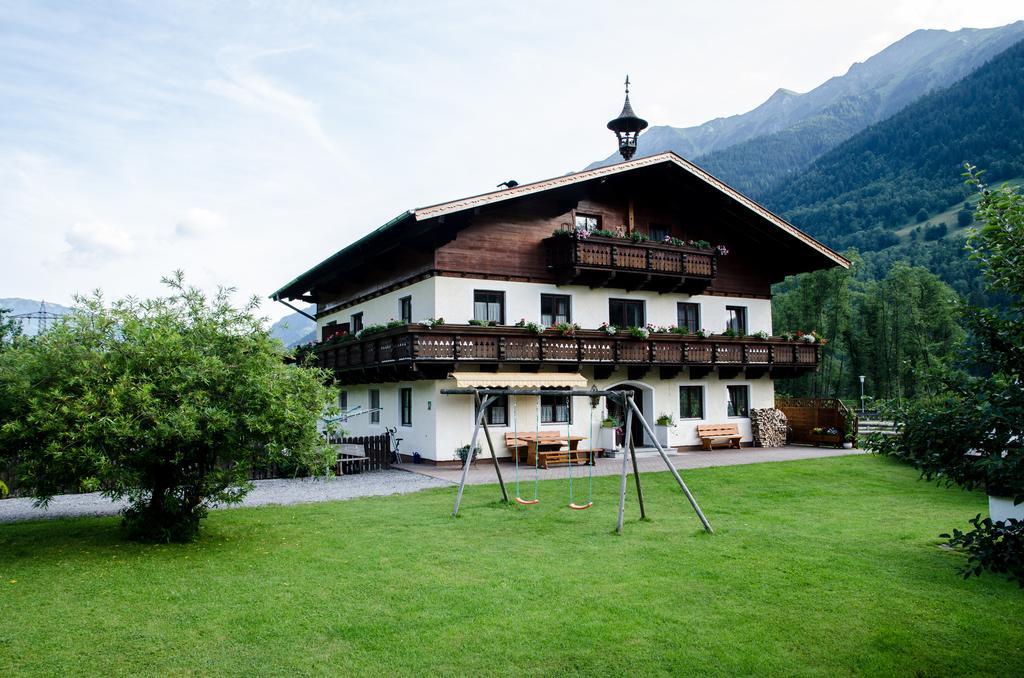 Scheibenhof Villa Bad Gastein Exterior photo